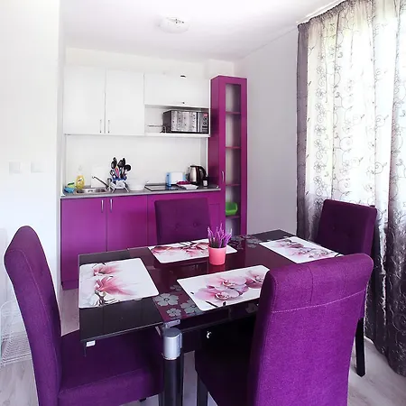 Aquamarina Italiana Private Apartment