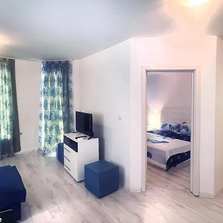 Aquamarina Italiana Private Apartment *